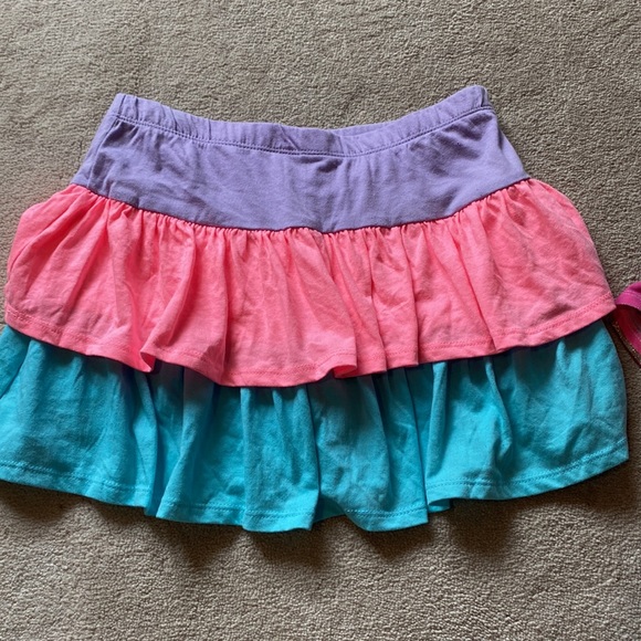 3 skorts and a top - Picture 5 of 16